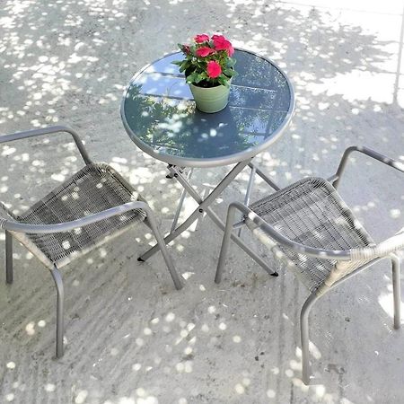 Daphnes Apartments Ratzaklion Ngoại thất bức ảnh