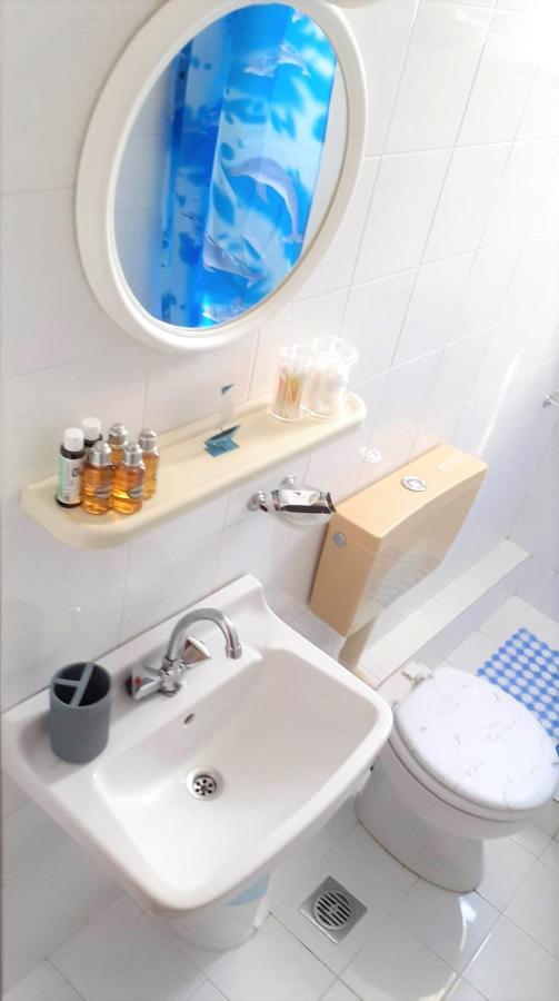 Daphnes Apartments Ratzaklion Ngoại thất bức ảnh
