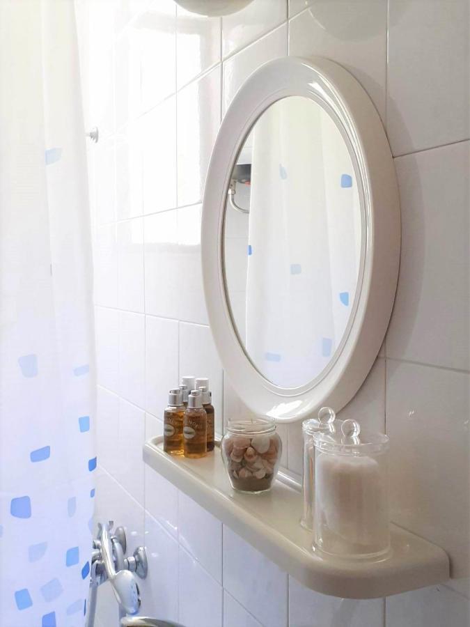 Daphnes Apartments Ratzaklion Ngoại thất bức ảnh